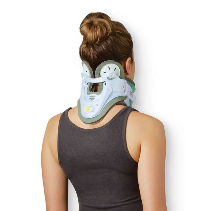 woman wearing Aspen Vista MultiPost Collar Set with Replacement Pads