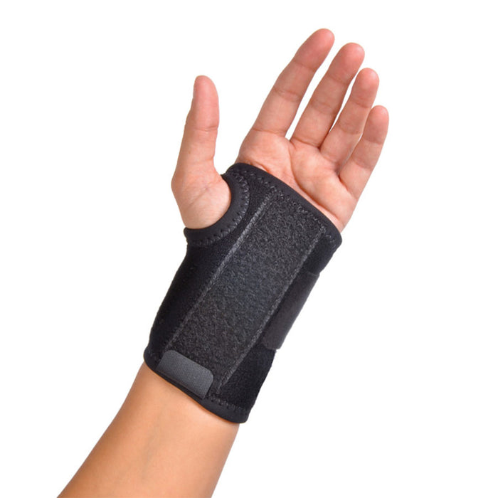 person wearing Hely & Weber Gel Wrist Wrap