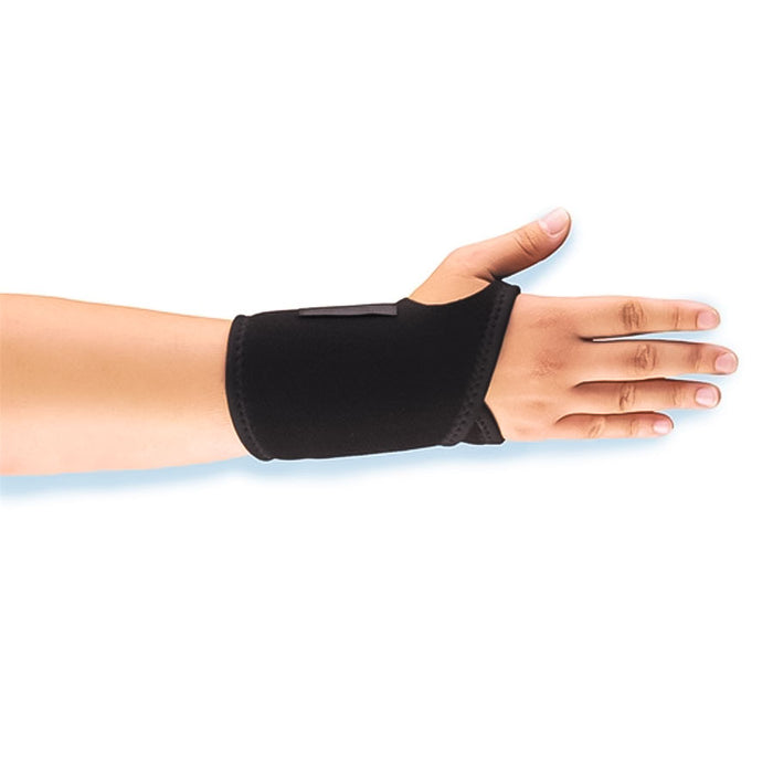 person wearing Hely & Weber Modabber Wrist Orthosis