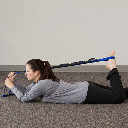woman physical therapist using the RangeMaster StretchStrap to strengthen her quads